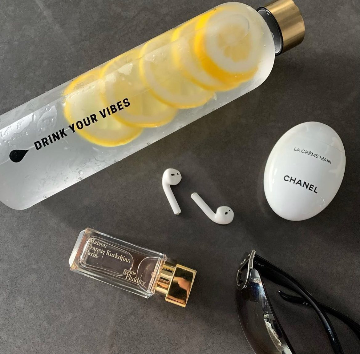 The Aesthetic Advantage: How a Chic Water Bottle can Boost Your Hydration